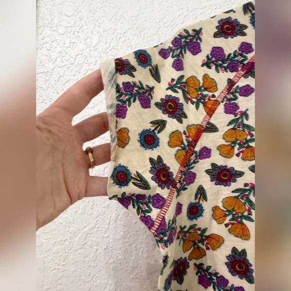 NWT Natural Life Lily Cotton Short Sleeve Tee Shirt Size Medium - Picture 3 of 11